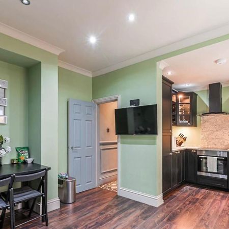 Stylish 2 Bedrooms Flat Sleeps 6 & Garden London Zone 2 Cls Central Eksteriør billede