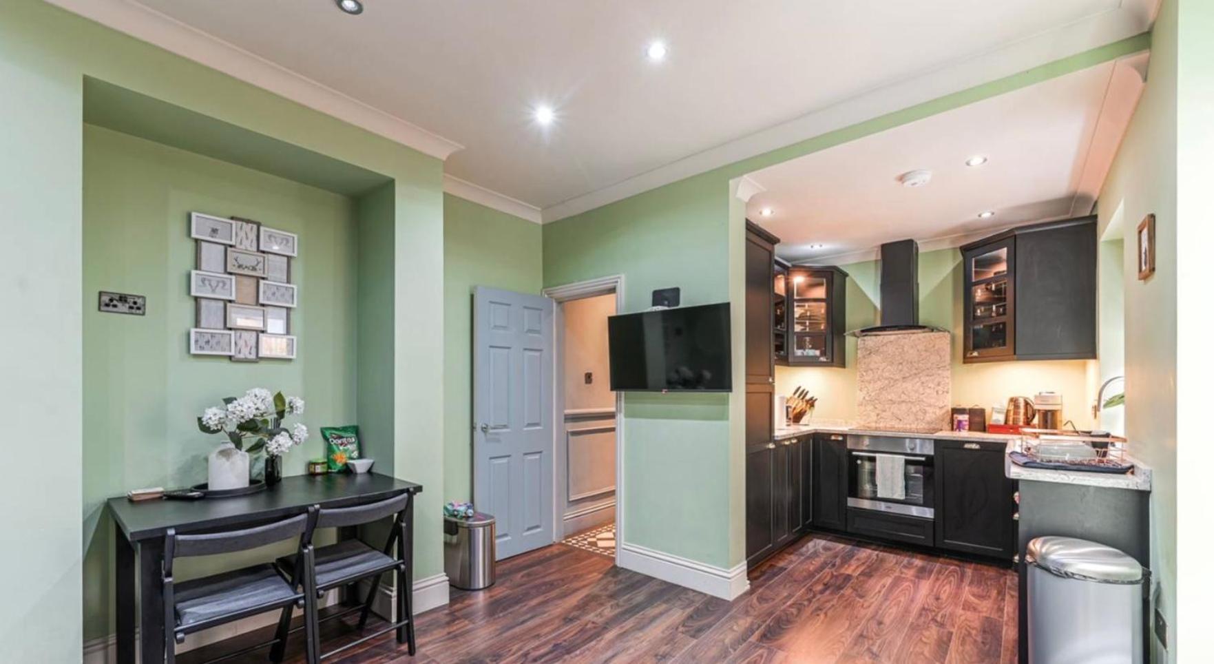Stylish 2 Bedrooms Flat Sleeps 6 & Garden London Zone 2 Cls Central Eksteriør billede